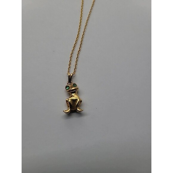 Vintage Gold Tone Frog Pendant Necklace with Green Stone Eyes Whimsical Animal - Picture 9 of 15
